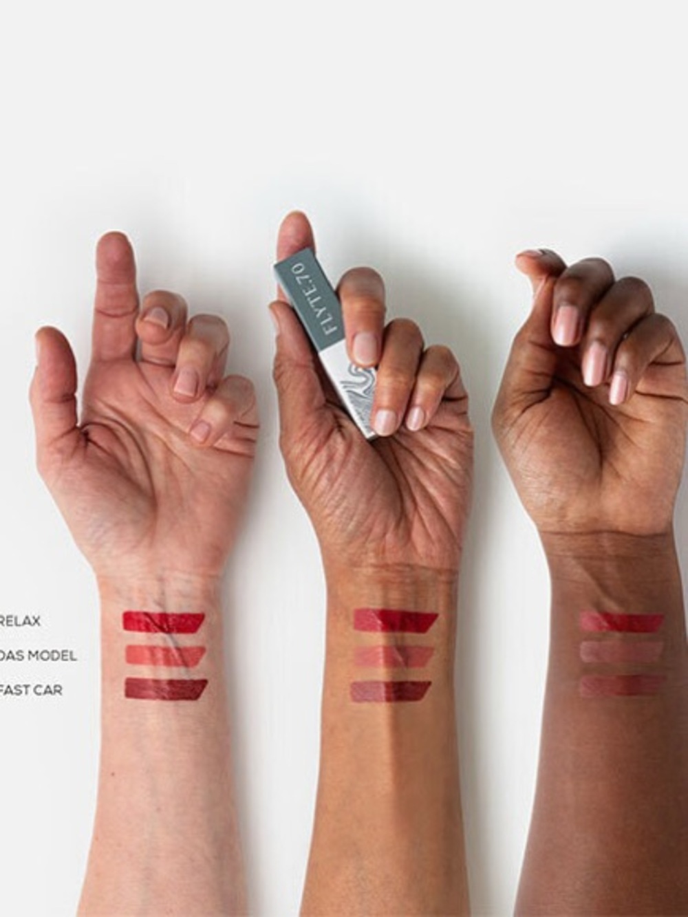 FLYTE.70 — Bundle-Red shades lipstick and blush - Picture 4 of 7